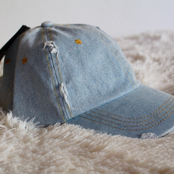 NWT! DISTRESSED DENIM HAT W/ EMBROIDERED ROSE - Picture 3 of 6